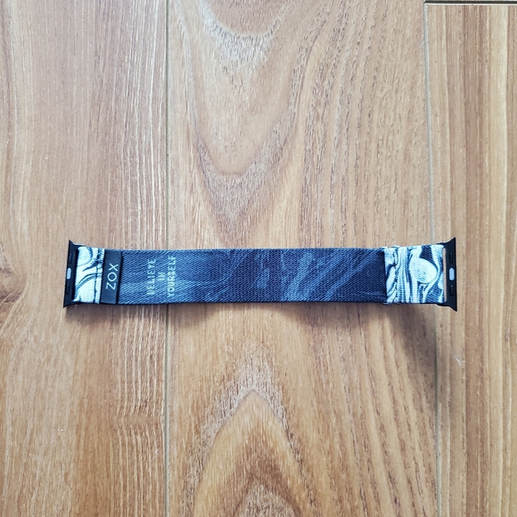 Limited Edition ZOX Apple Watch Strap Size S (40mm) - Picture 4 of 6